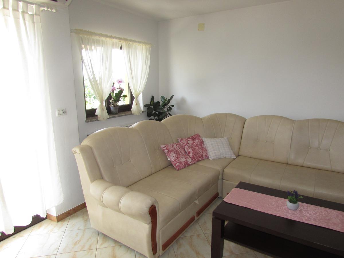 Apartments Goga อูมัค ภายนอก รูปภาพ