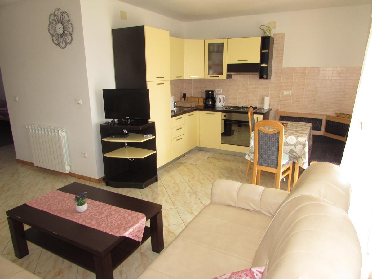 Apartments Goga อูมัค ภายนอก รูปภาพ