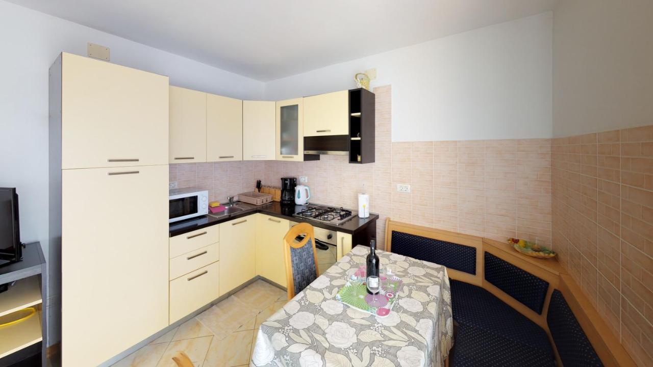 Apartments Goga อูมัค ภายนอก รูปภาพ